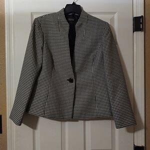 Kasper Black and White Houndstooth Blazer